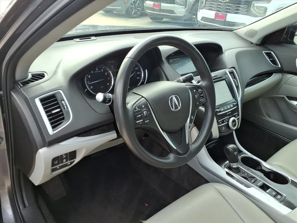 2019 Acura TLX Standard