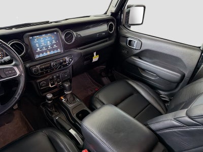 2020 Jeep Wrangler Unlimited Sahara Altitude 4x4