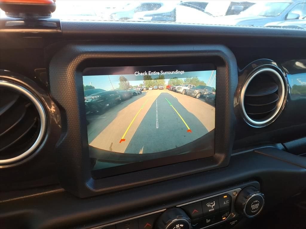 2021 Jeep Wrangler Unlimited Sahara Altitude 4x4