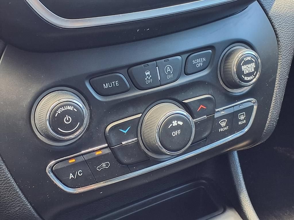 2019 Jeep Cherokee Latitude Plus FWD
