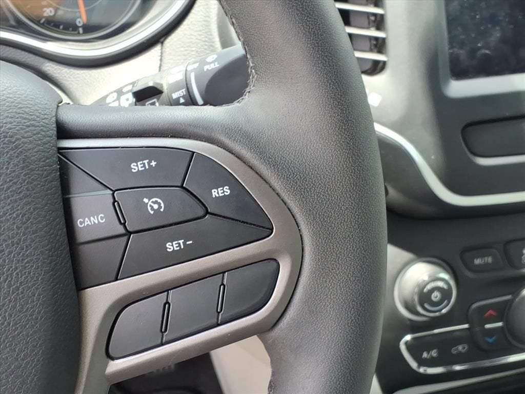 2022 Jeep Cherokee Latitude Lux FWD