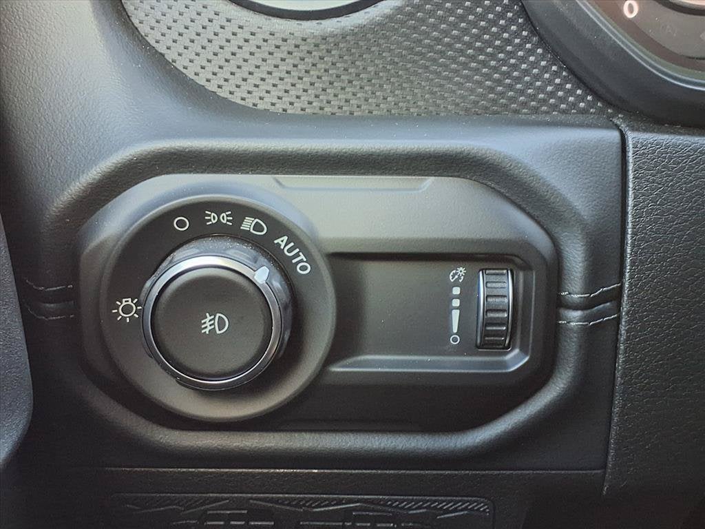 2025 Jeep Wrangler 2-Door Rubicon 4x4