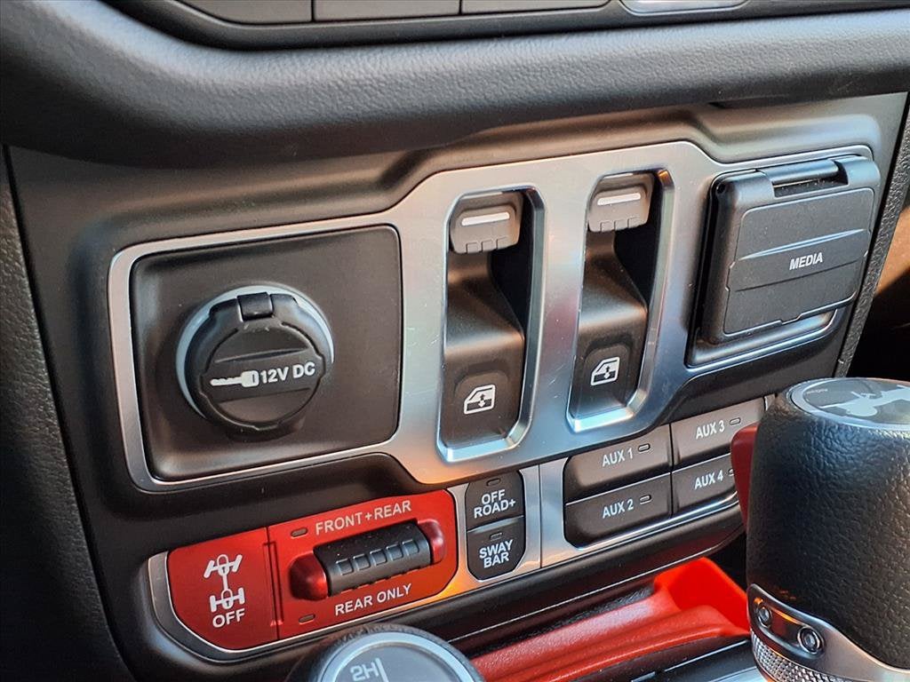 2025 Jeep Wrangler 2-Door Rubicon 4x4