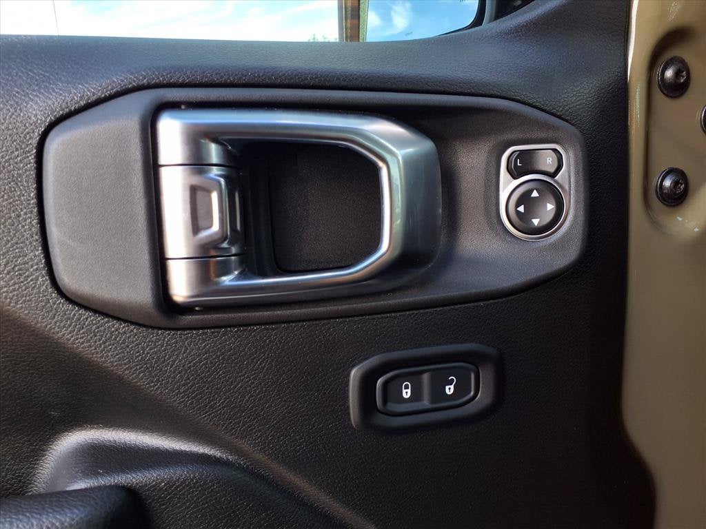 2025 Jeep Wrangler 2-Door Rubicon 4x4