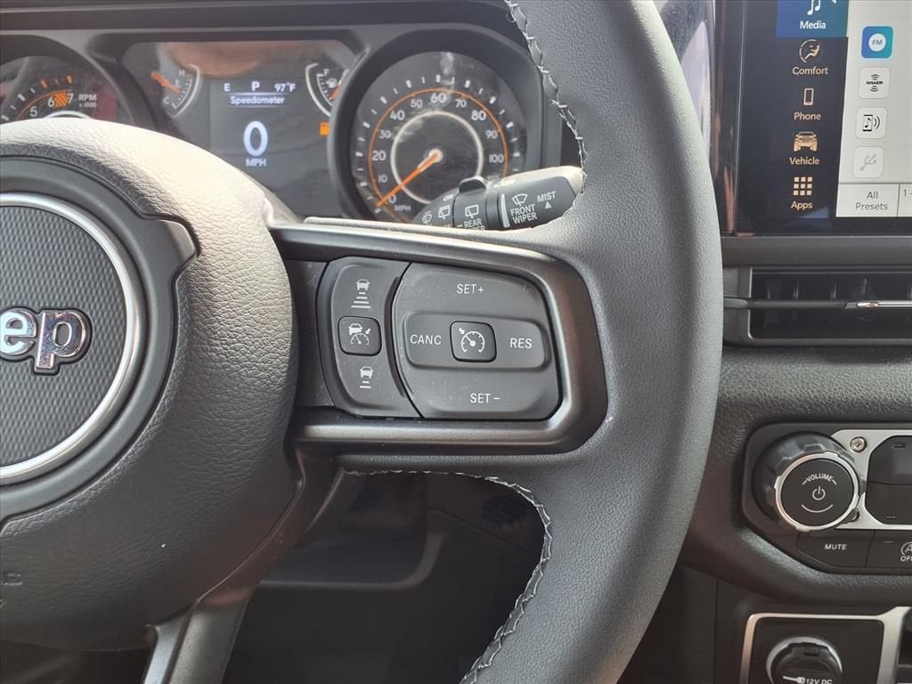 2025 Jeep Wrangler 4-Door Summit 4x4
