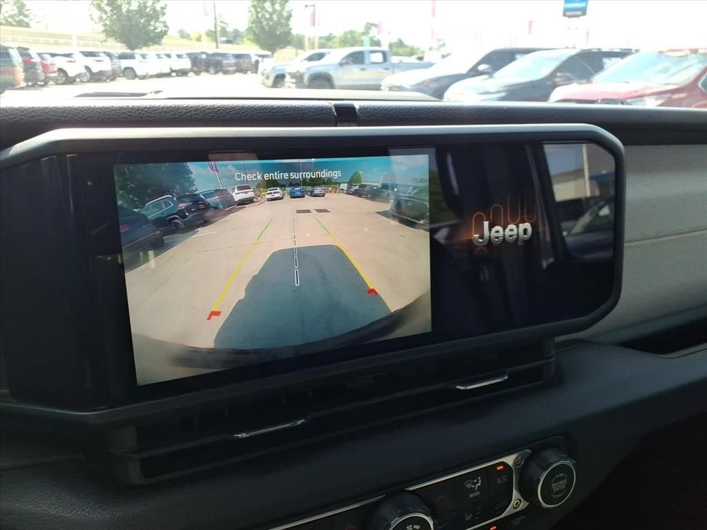 2025 Jeep Wrangler 4-Door Summit 4x4