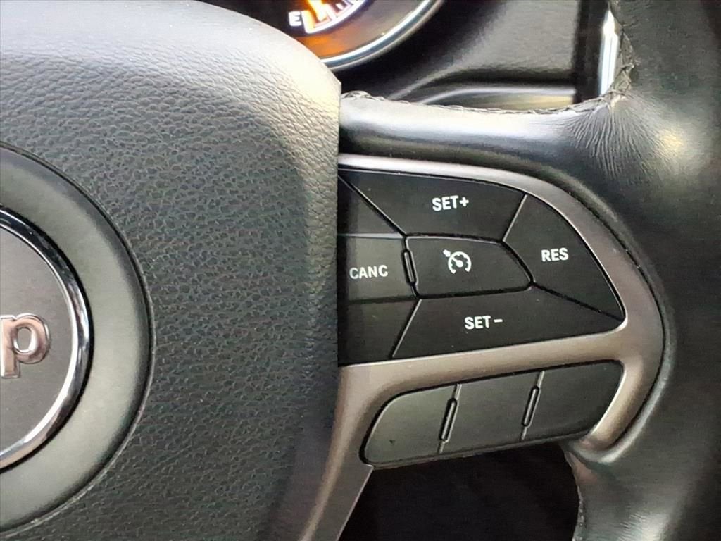 2020 Jeep Grand Cherokee Laredo E