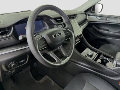 2023 Jeep Grand Cherokee Laredo 4x4