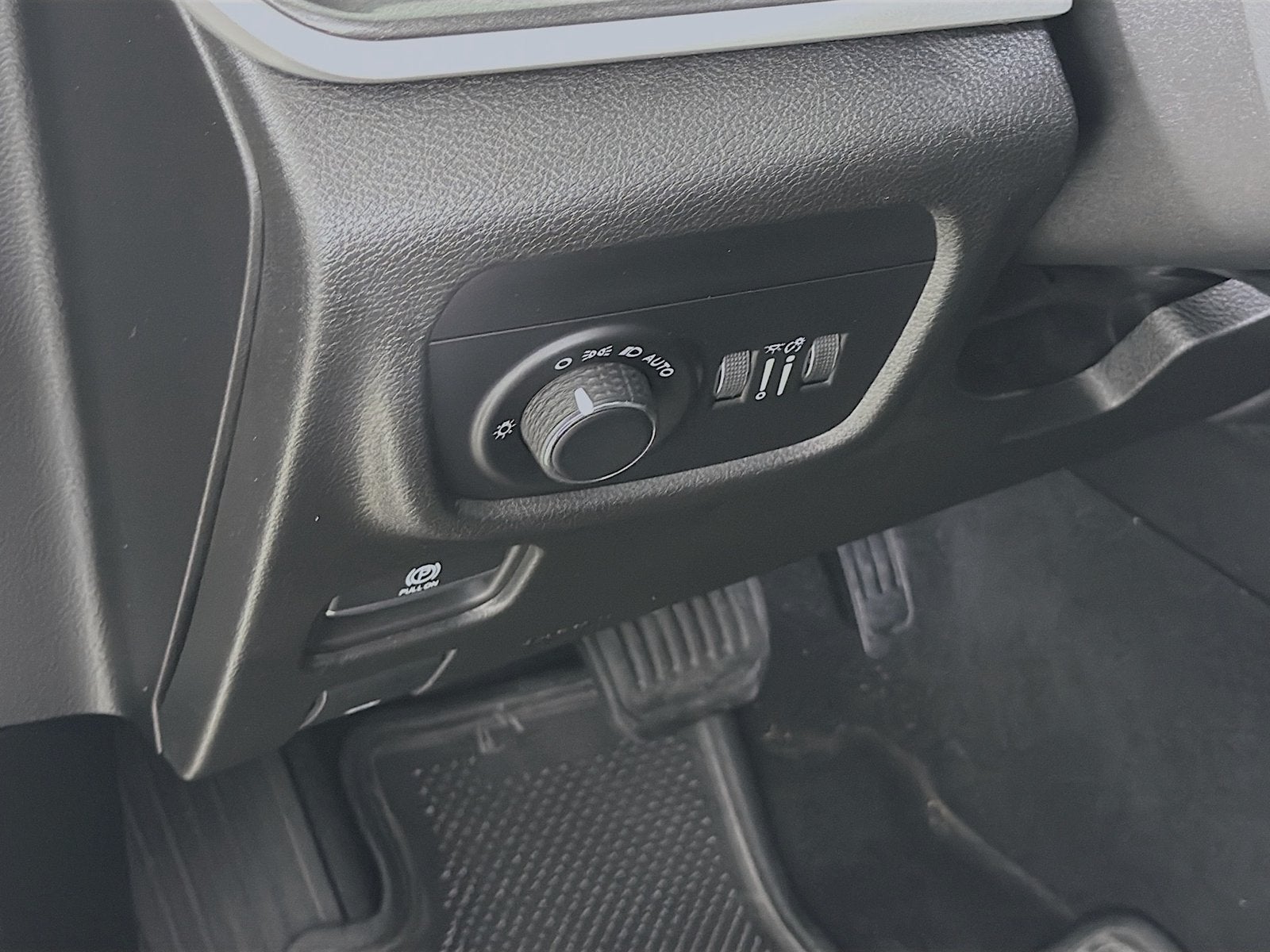 2023 Jeep Grand Cherokee Laredo 4x4