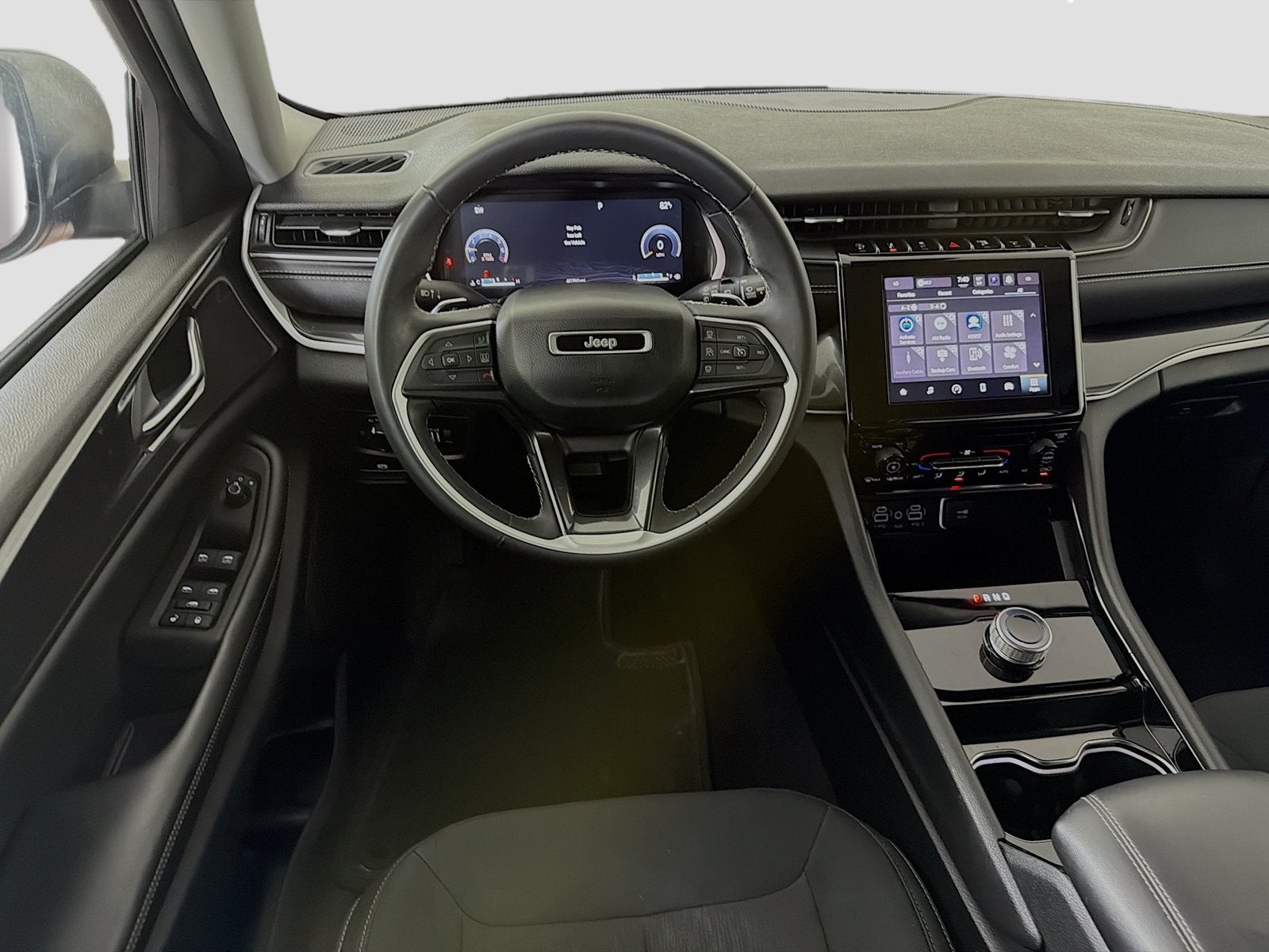 2023 Jeep Grand Cherokee Laredo 4x4