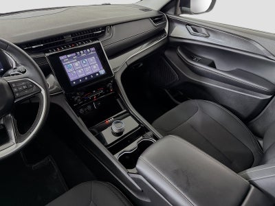 2023 Jeep Grand Cherokee Laredo 4x4