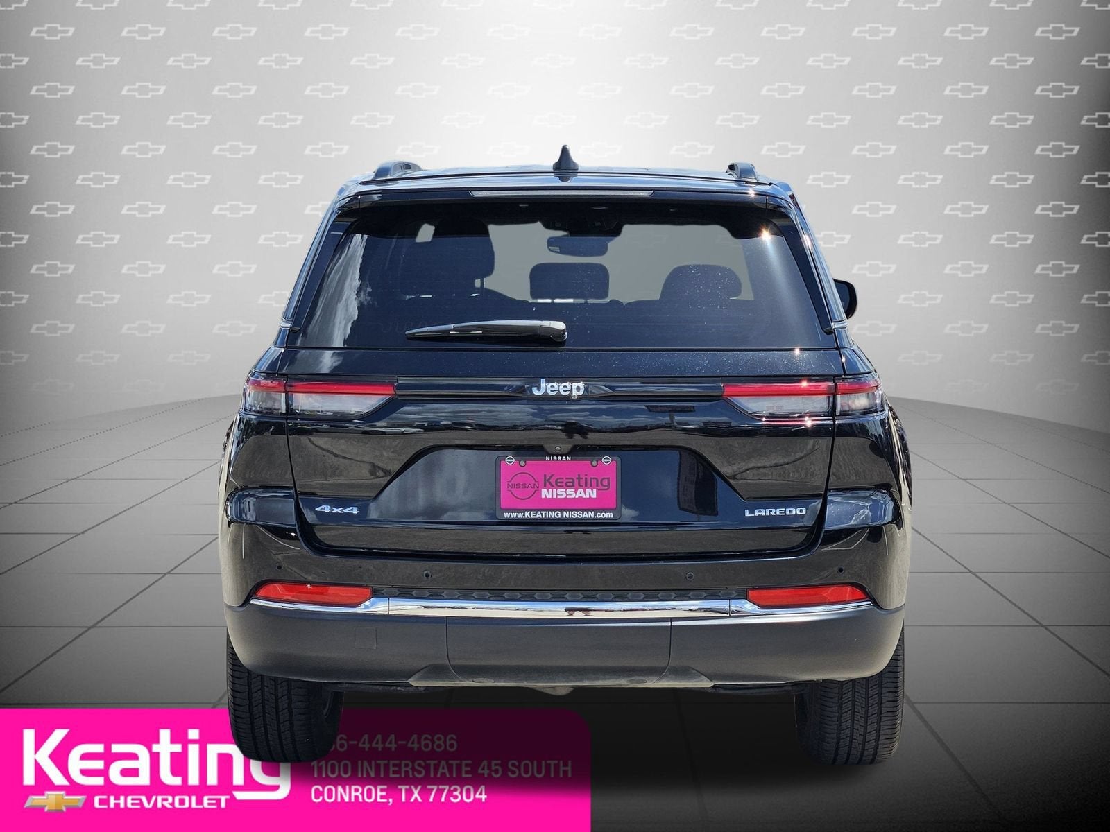 2023 Jeep Grand Cherokee Laredo X 4x4