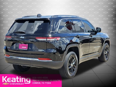 2023 Jeep Grand Cherokee Laredo X 4x4
