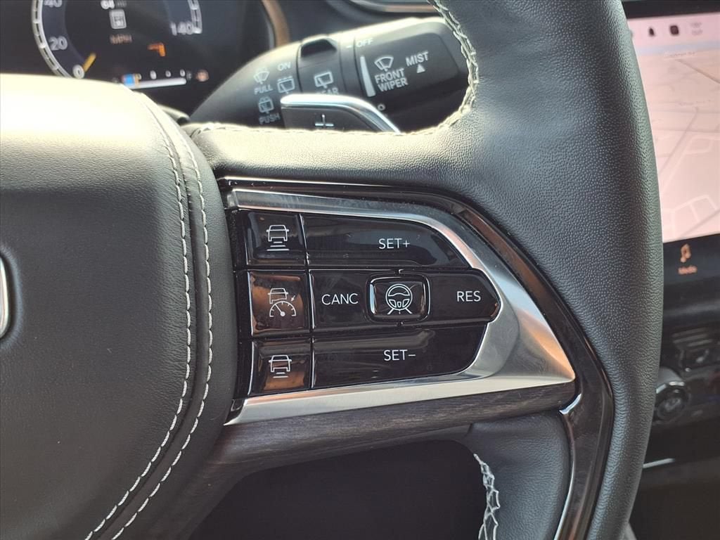 2023 Jeep Grand Cherokee Overland 4x4