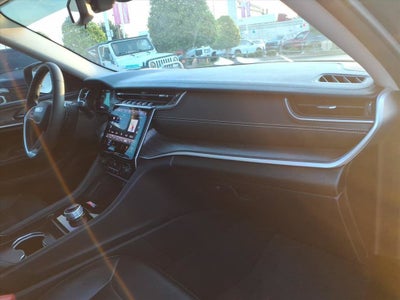 2023 Jeep Grand Cherokee L Limited 4x2