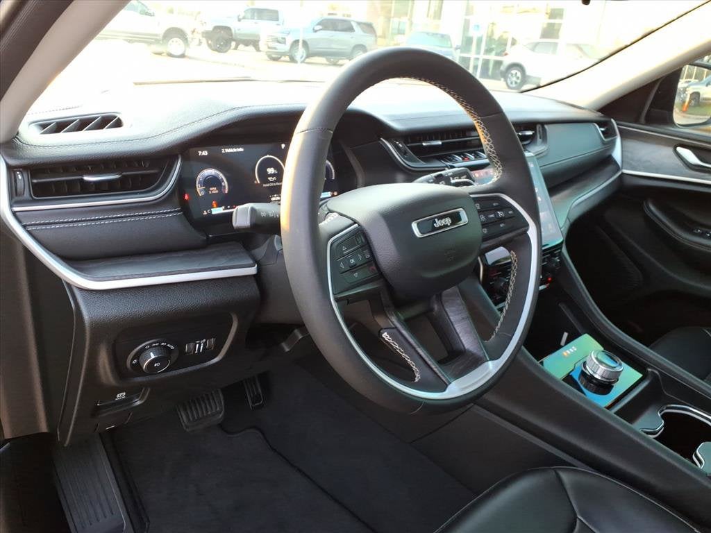 2023 Jeep Grand Cherokee L Limited 4x2