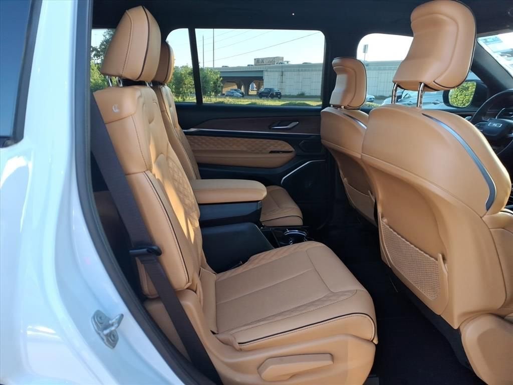2025 Jeep Grand Cherokee L Summit