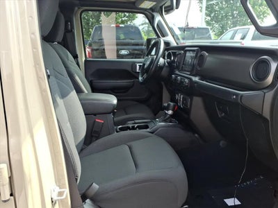2022 Jeep Gladiator Willys 4x4