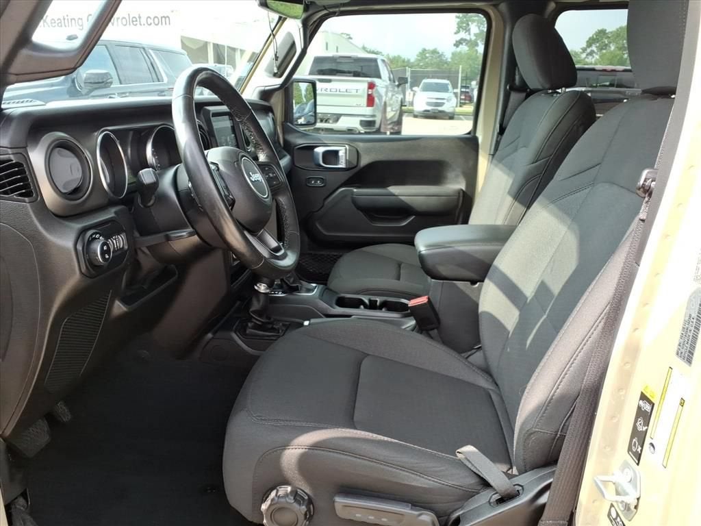 2022 Jeep Gladiator Willys 4x4