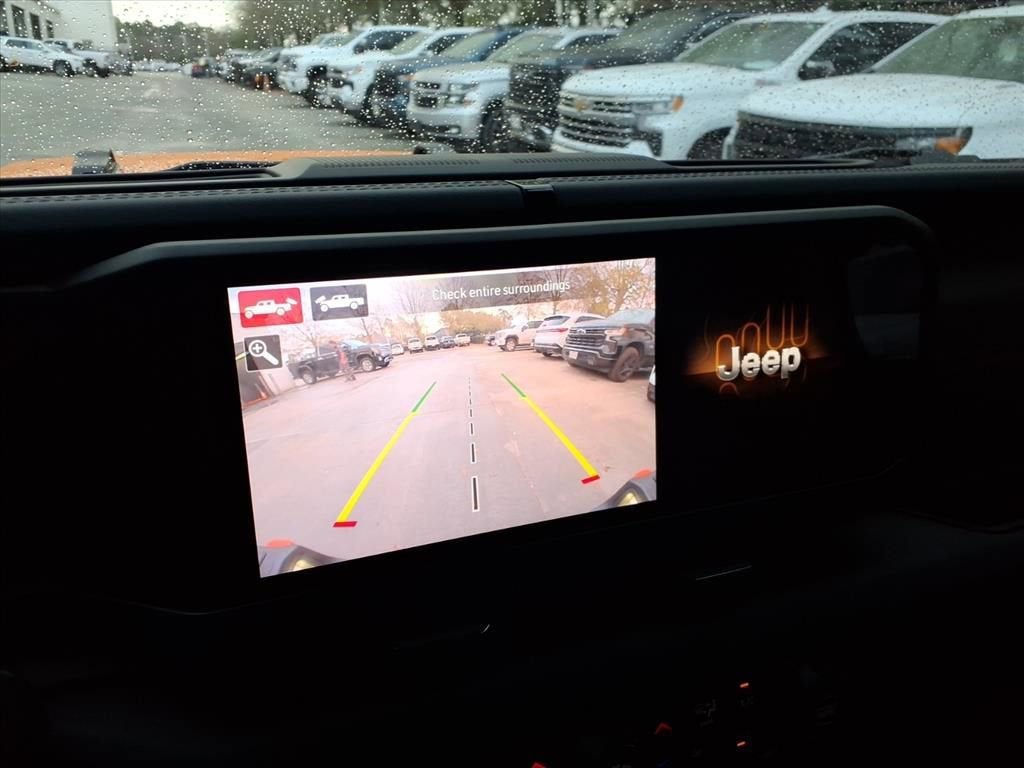 2025 Jeep Gladiator Mojave X