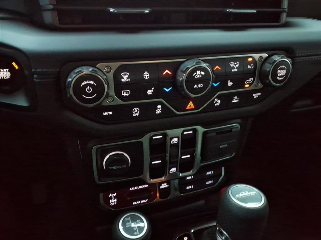 2025 Jeep Gladiator Mojave X