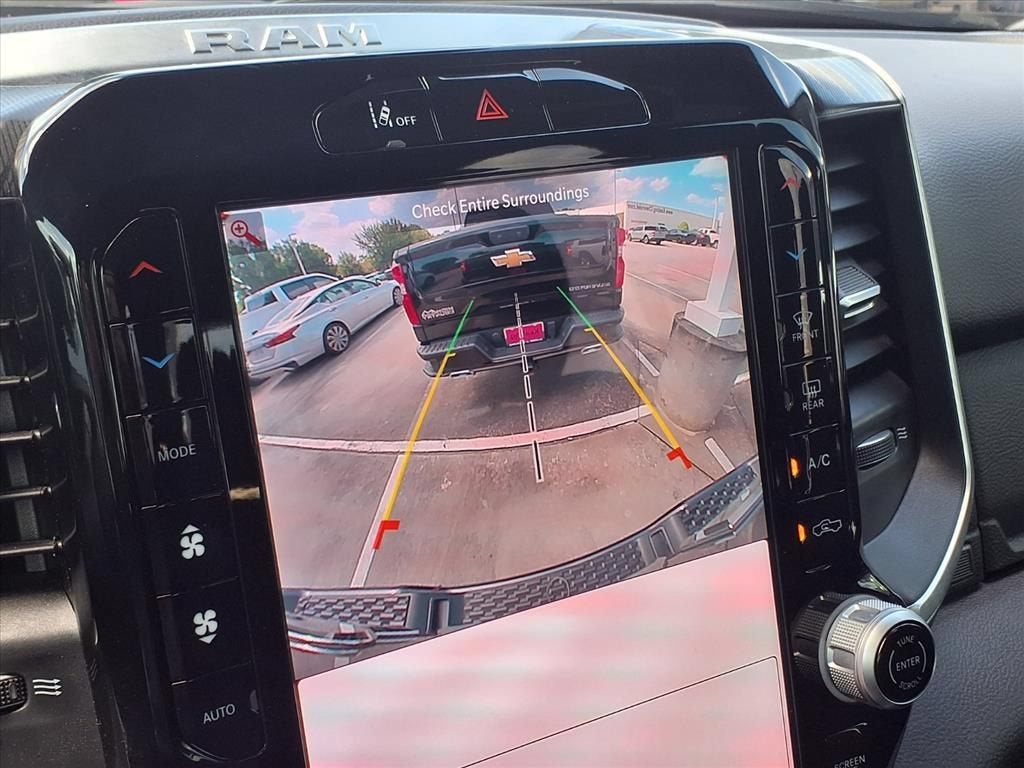 2025 RAM 1500 Lone Star Crew Cab 4x2 5'7" Box