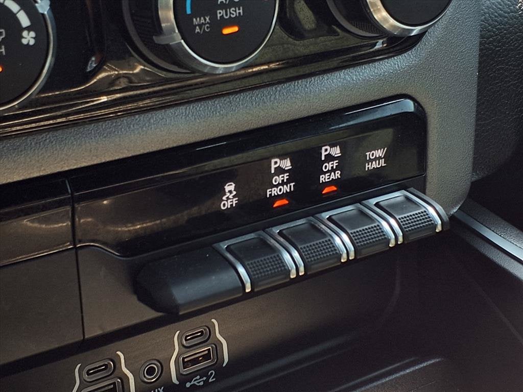 2025 RAM 1500 Big Horn Crew Cab 4x2 5'7" Box