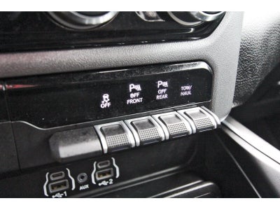 2025 RAM 1500 Big Horn Crew Cab 4x2 5'7" Box