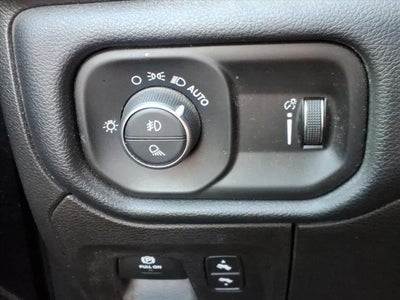 2021 RAM 1500 Lone Star Crew Cab 4x2 5'7" Box