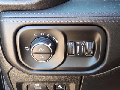 2020 RAM 1500 Limited Crew Cab 4x2 5'7" Box