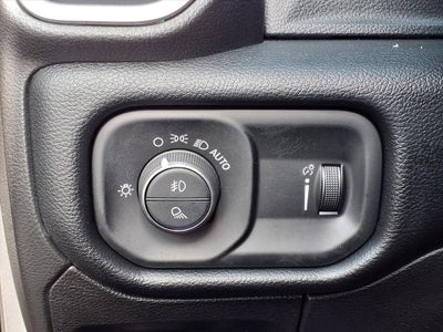 2021 RAM 1500 Lone Star Crew Cab 4x4 5'7" Box