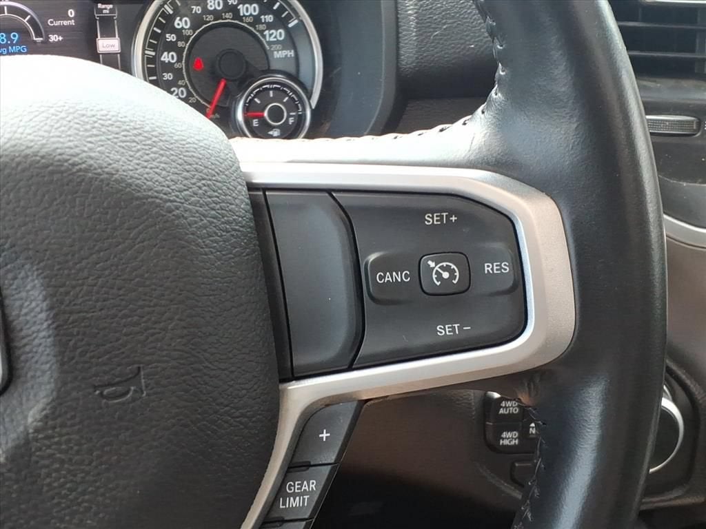 2023 RAM 1500 Big Horn Crew Cab 4x4 5'7" Box
