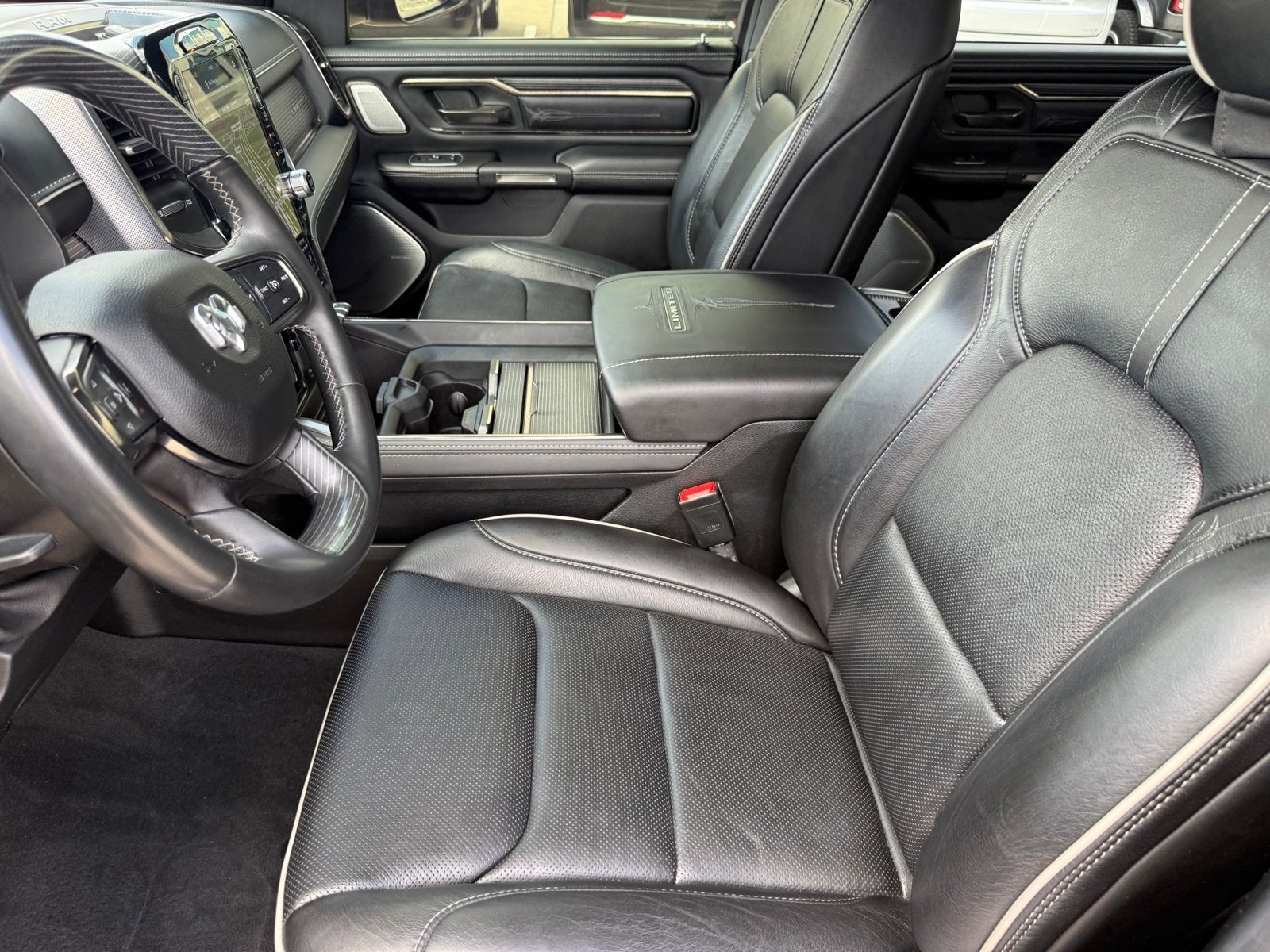 2021 RAM 1500 Limited Crew Cab 4x4 5'7" Box