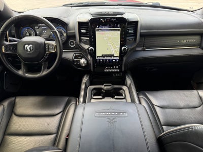 2021 RAM 1500 Limited Crew Cab 4x4 5'7" Box