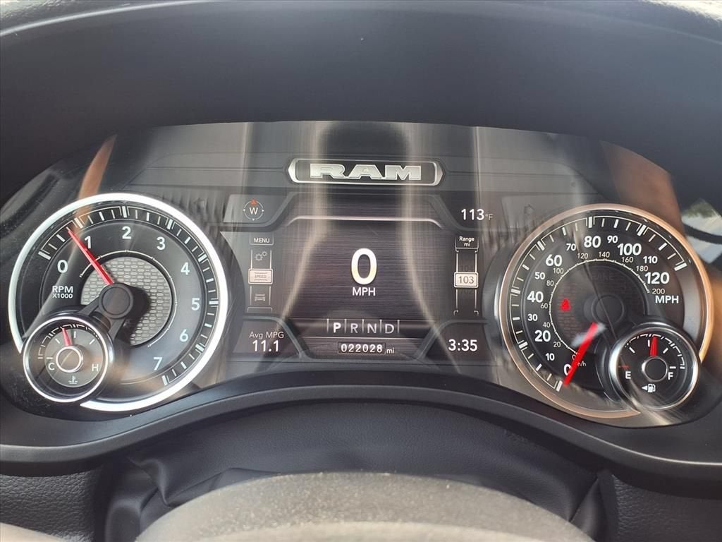 2023 RAM 1500 Laramie Crew Cab 4x4 5'7" Box
