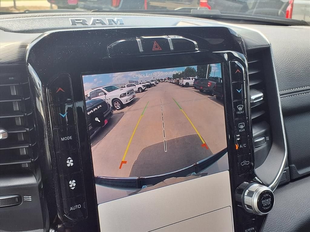2023 RAM 1500 Laramie Crew Cab 4x4 5'7" Box