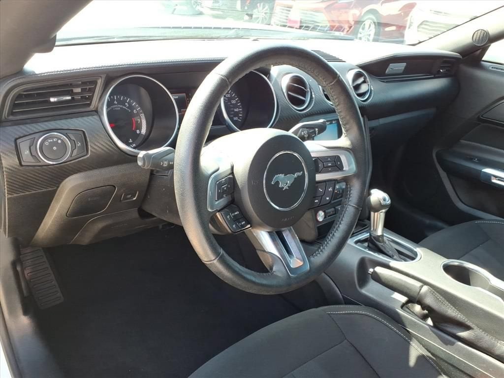 2023 Ford Mustang EcoBoost Fastback