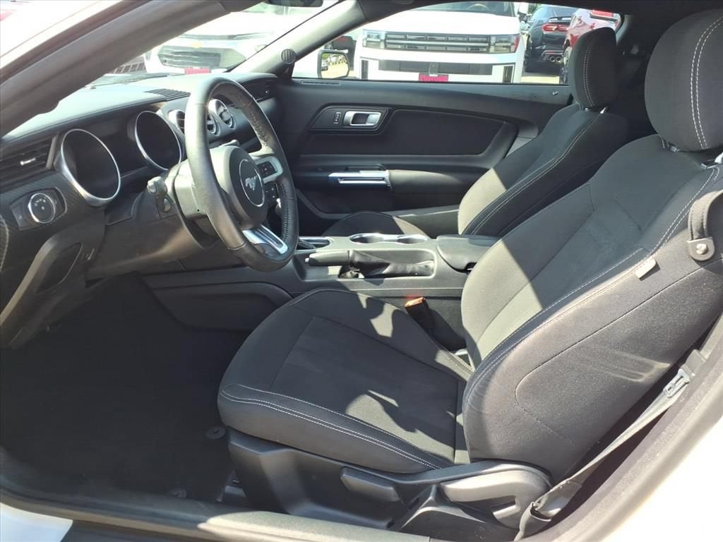 2023 Ford Mustang EcoBoost Fastback