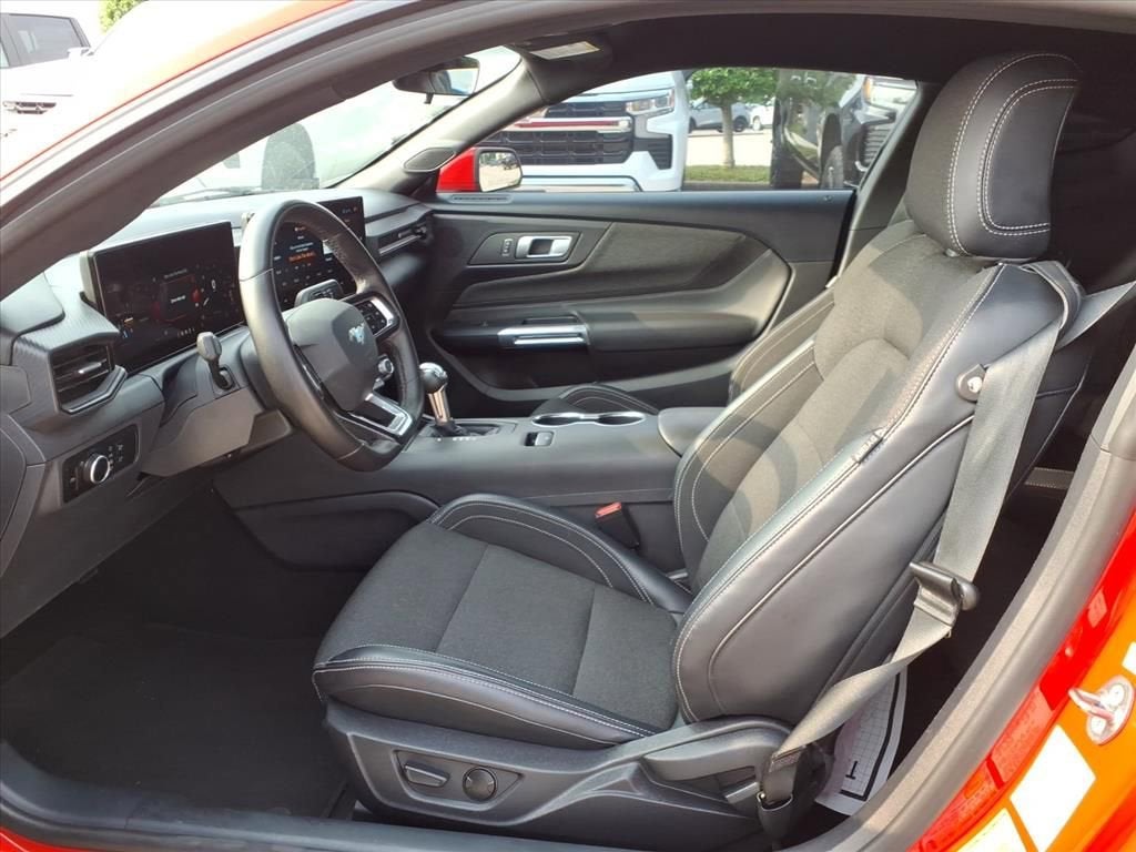 2024 Ford Mustang EcoBoost