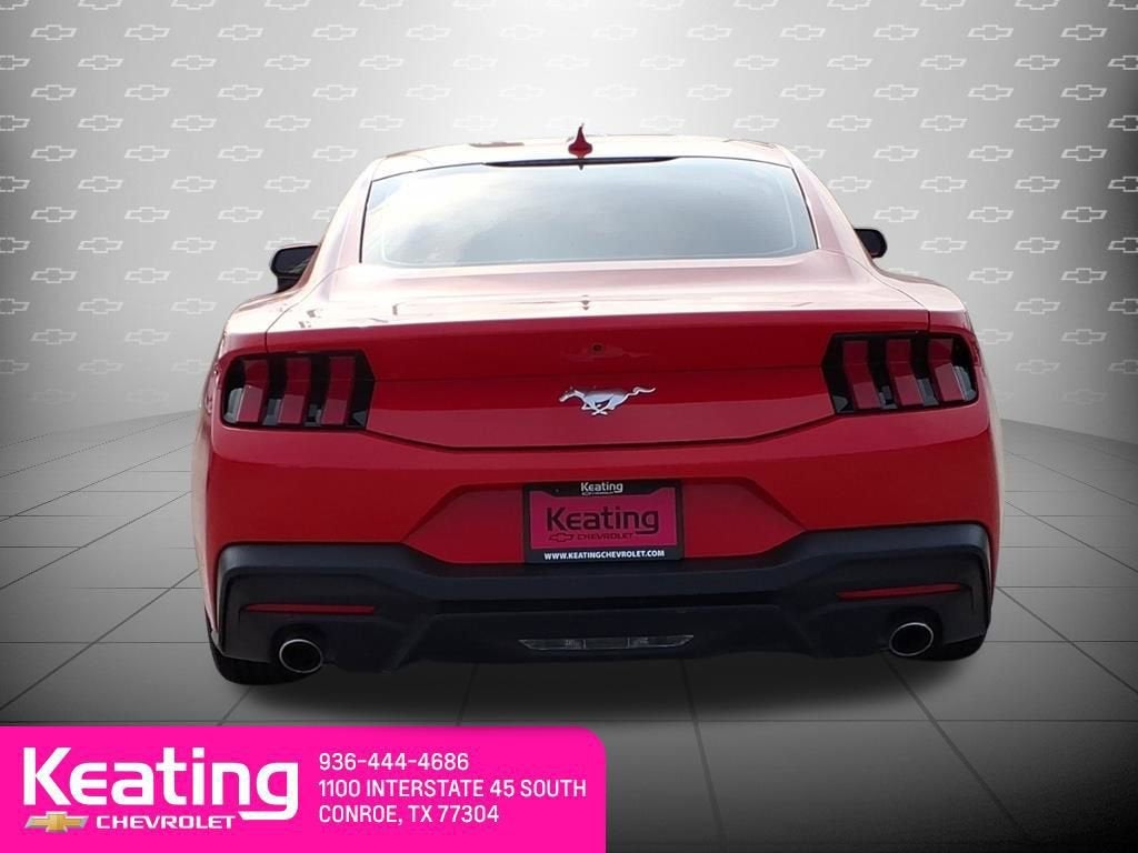 2024 Ford Mustang EcoBoost