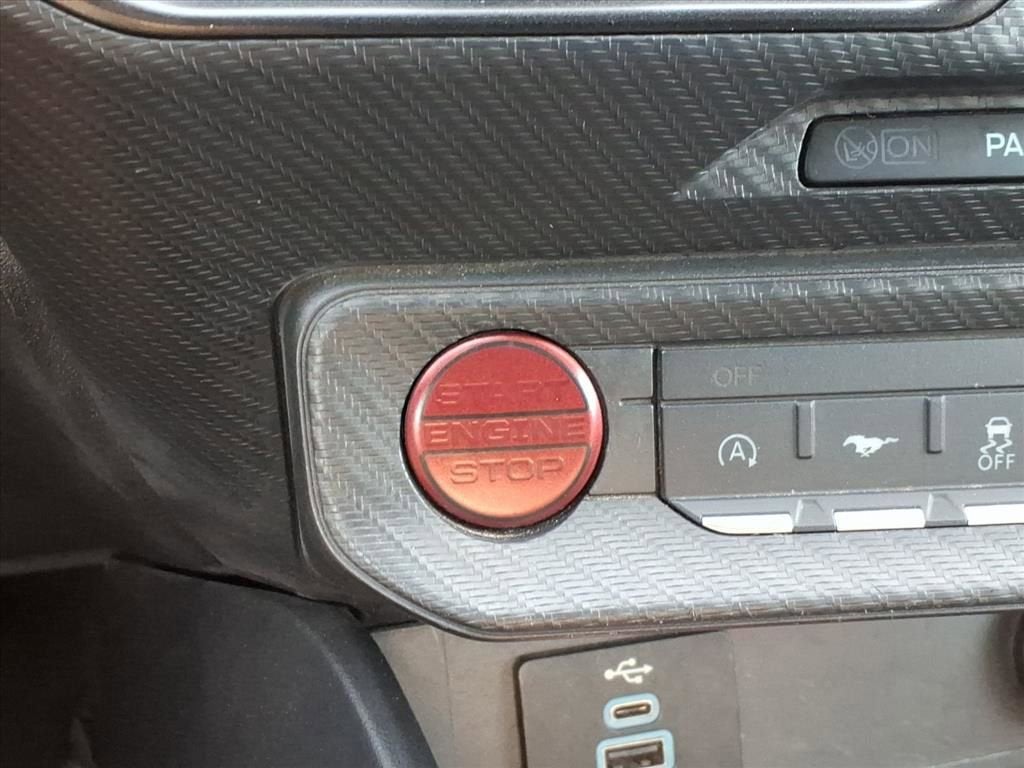 2024 Ford Mustang EcoBoost