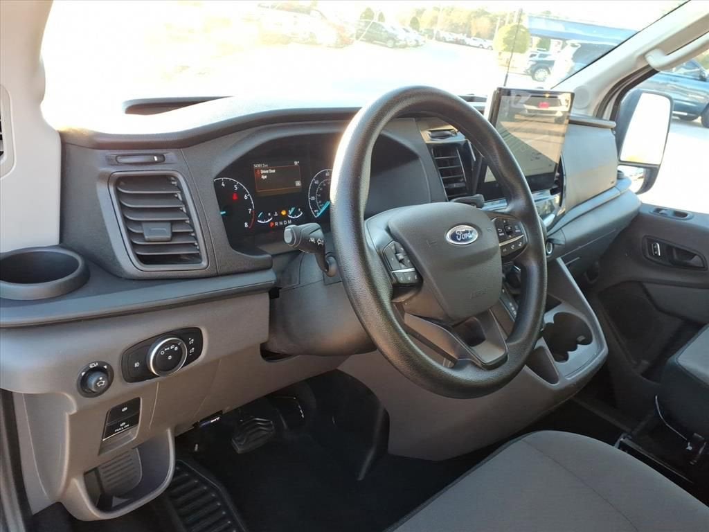 2024 Ford Transit Passenger Wagon XL