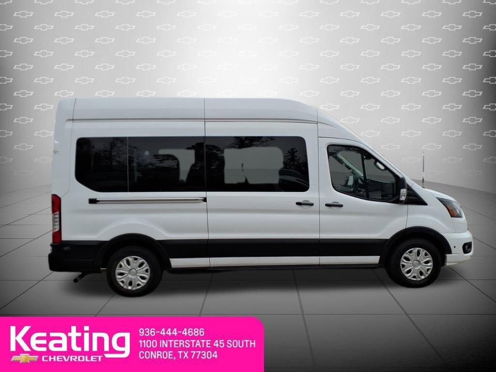 2024 Ford Transit Passenger Wagon XL