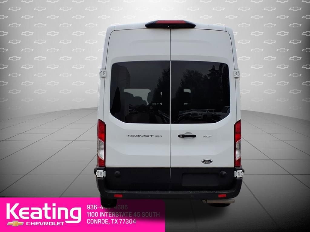2024 Ford Transit Passenger Wagon XL