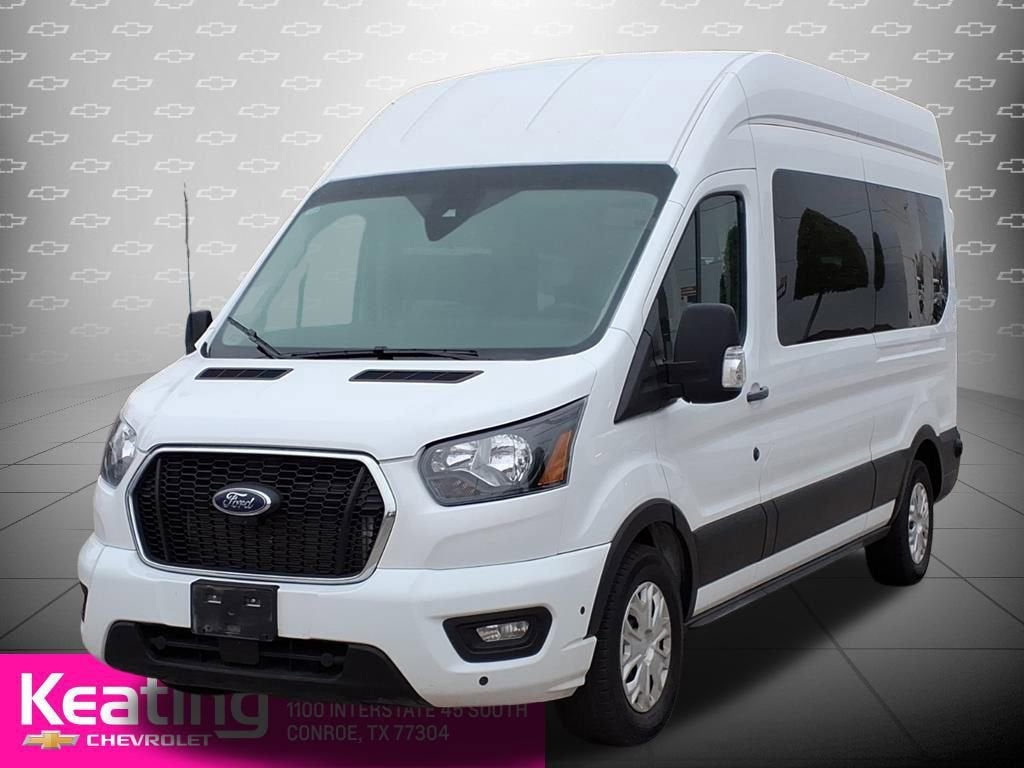2024 Ford Transit Passenger Wagon XL