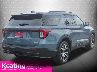 2025 Ford Explorer ST-Line