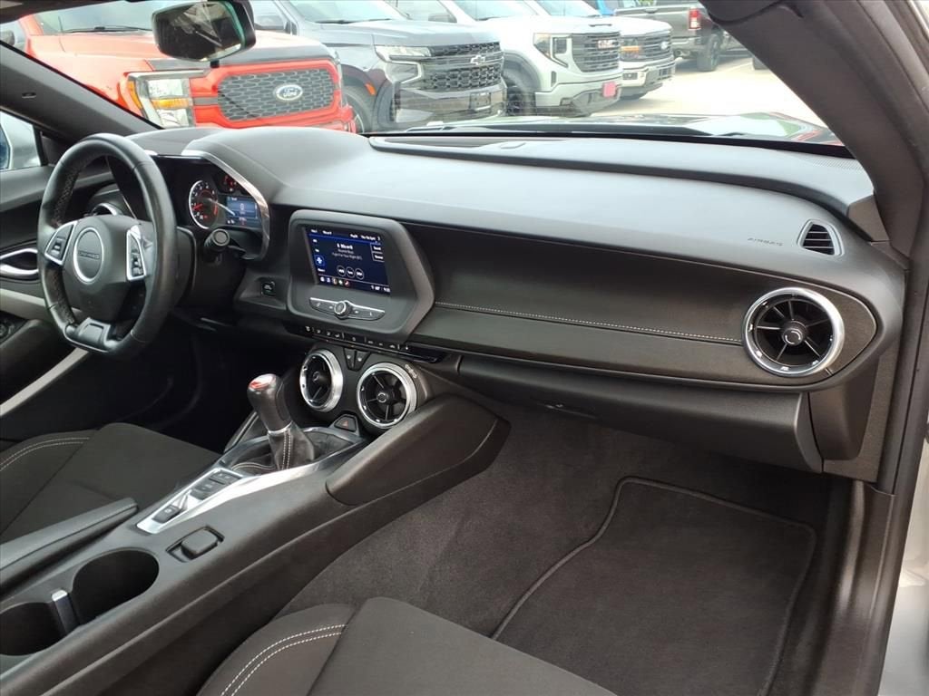 2023 Chevrolet Camaro LT1