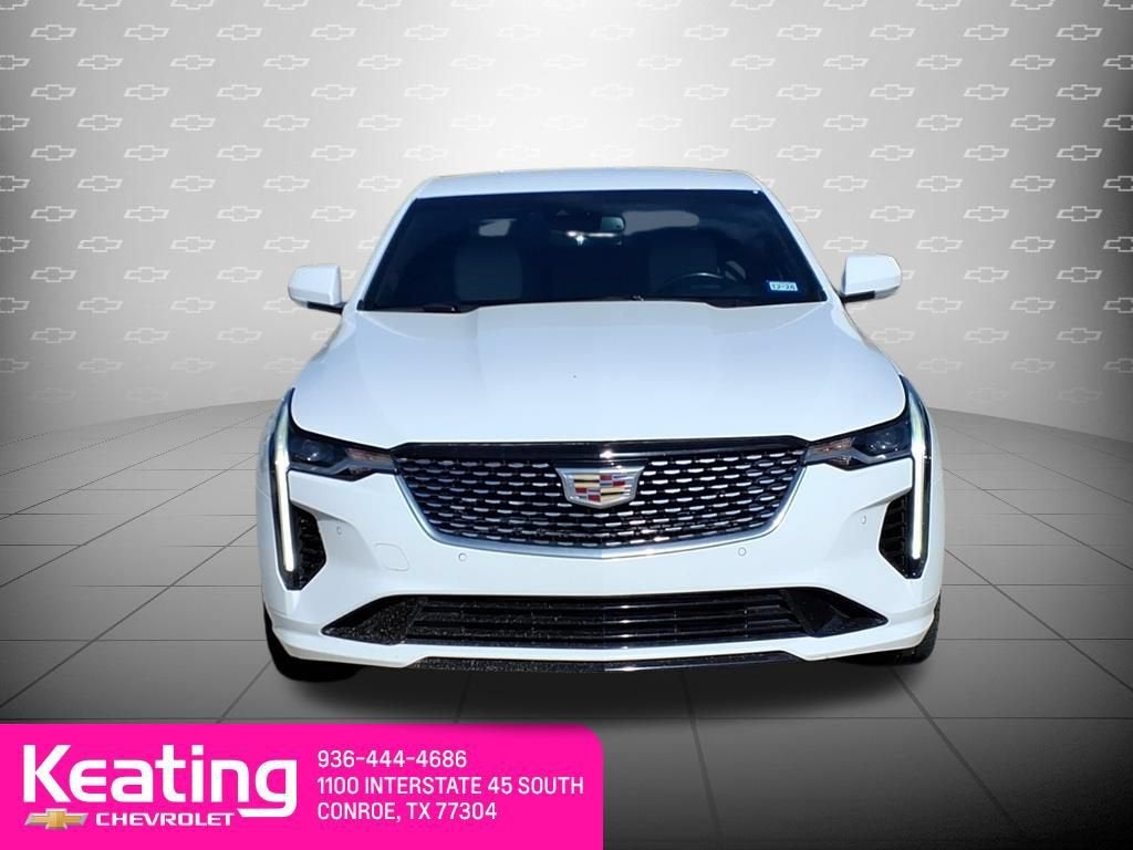 2022 Cadillac CT4 Premium Luxury