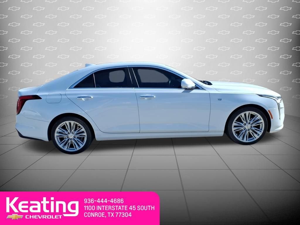 2022 Cadillac CT4 Premium Luxury
