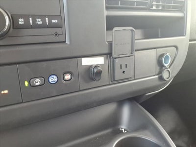 2024 Chevrolet Express Cutaway 3500 1WT